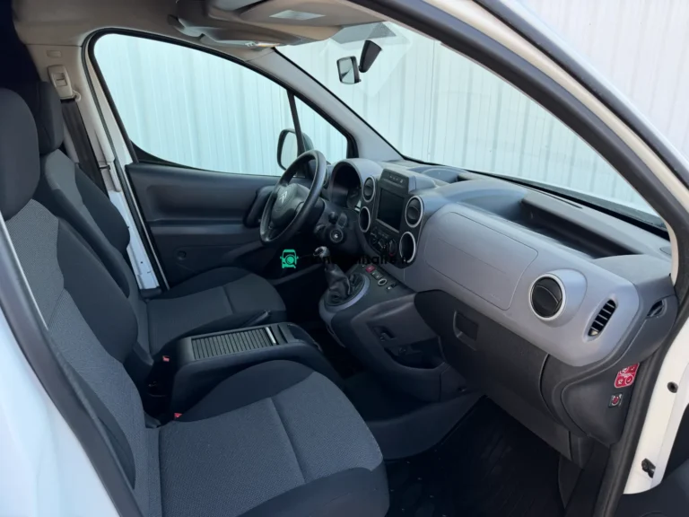 Citroën Berlingo 650kg BlueHDI 75 Control - Image 13 (April 21, 2026)
