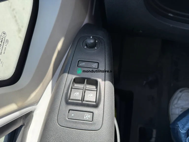 Peugeot Boxer 2.2 HDI Asphalt L2H2 - Image 15 (April 29, 2026)
