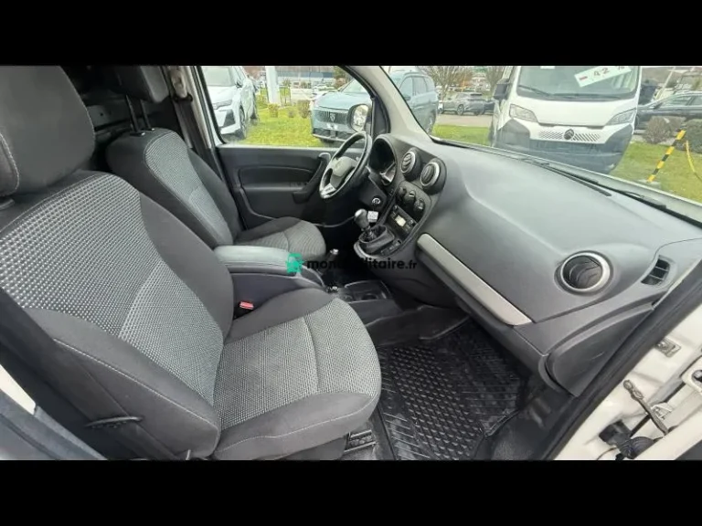 Mercedes Citan 111 CDI First Long - Image 02 (April 13, 2026)