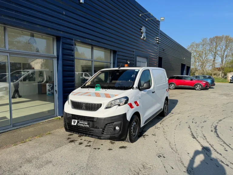 Peugeot Expert Compact 1.6 BlueHDi 95ch Premium Premium - Image 03 (April 29, 2026)