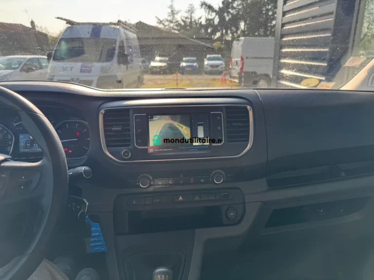 Peugeot Expert Compact 1.6 BlueHDi 95ch Premium Premium - Image 19 (April 29, 2026)