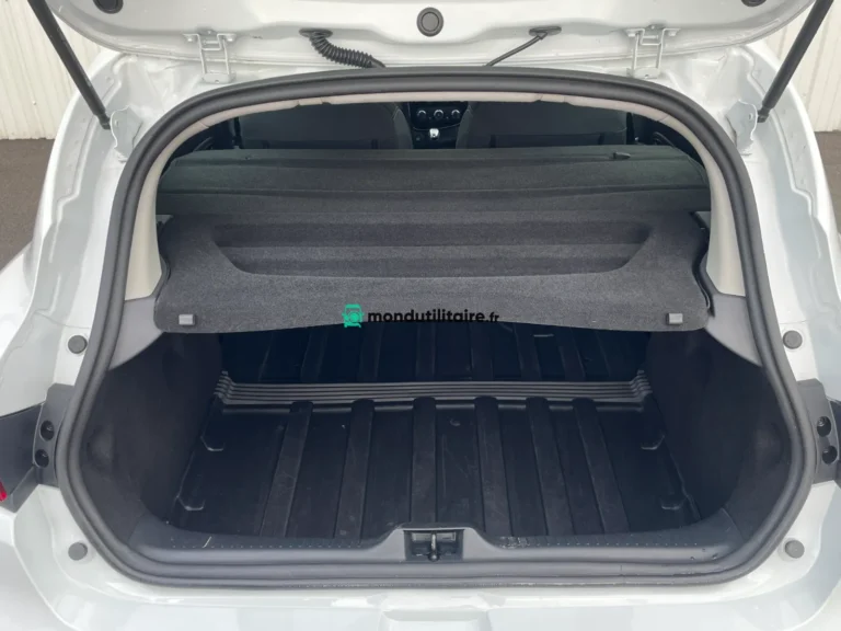 Renault Clio IV DCI 75 Business Standart - Image 13 (April 16, 2026)