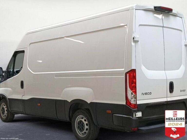 Iveco Daily 35S16 2.3 V12 HI-MATIC 156CV - Image 03 (June 29, 2026)