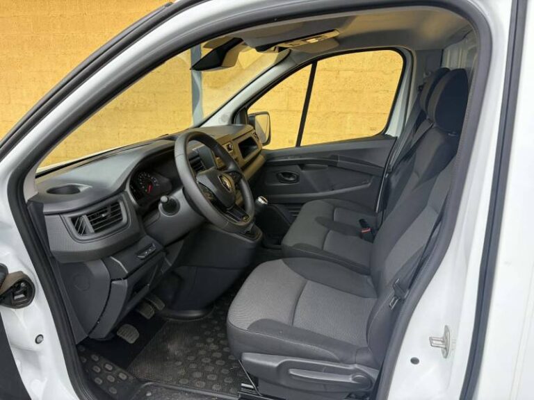 Renault Trafic FG BLUE DCI 130 3T GSR2 ADVANCE - Image 16 (June 30, 2026)