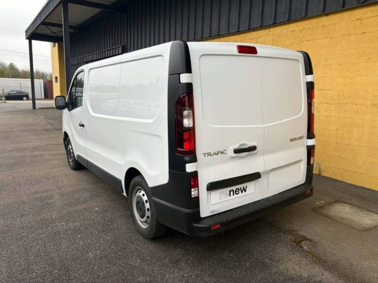 Renault Trafic FG BLUE DCI 130 3T GSR2 ADVANCE - Image 03 (June 30, 2026)