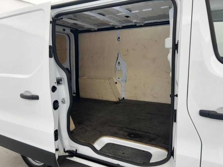 Renault Trafic FG BLUE DCI 130 3T GSR2 ADVANCE - Image 16 (June 30, 2026)