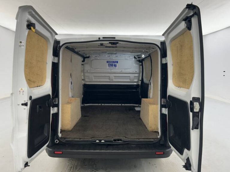 Renault Trafic FG BLUE DCI 130 3T GSR2 ADVANCE - Image 18 (June 30, 2026)