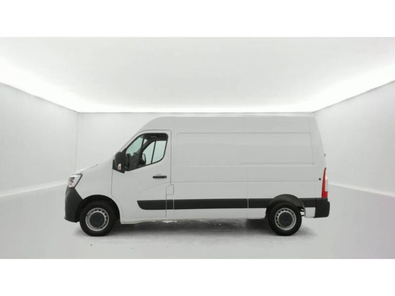 Renault Master FOURGON FGN TRAC F3300 BLUE DCI 150 CONFORT 21658€ HT - Image 02 (June 30, 2026)