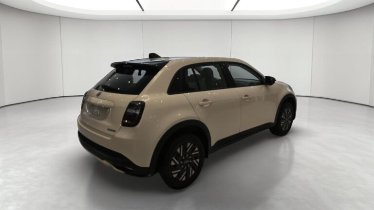 Fiat 600 SOCIETE 1.2 HYBRID 100 CH DCT6 - Image 05 (July 7, 2026)
