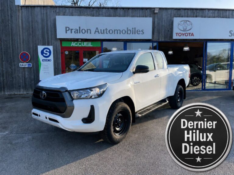 Toyota Hilux X-TRA CABINE 2.8L D-4D 4X4 (MY24) LECAP - Image 01 (July 7, 2026)