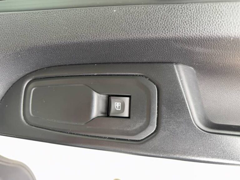 Renault Trafic FGN 3000 KG BLUE DCI 130 CONFORT - Image 09 (July 7, 2026)