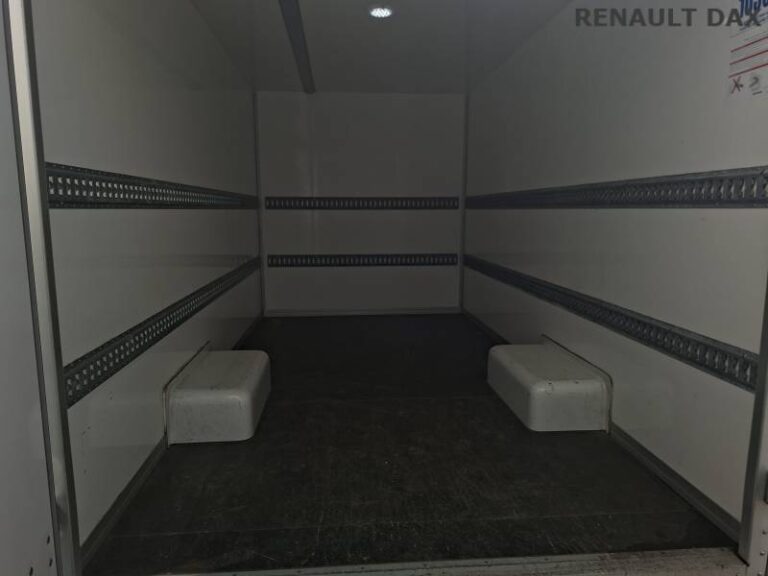 Renault Master FOURGON PHC TRAC F3500 BLUE DCI 145 EURO VI CONFORT - Image 11 (July 7, 2026)