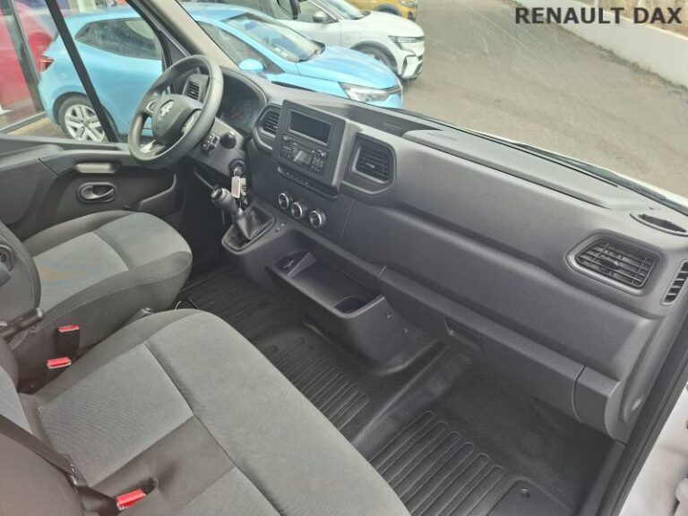 Renault Master FOURGON PHC TRAC F3500 BLUE DCI 145 EURO VI CONFORT - Image 18 (July 7, 2026)