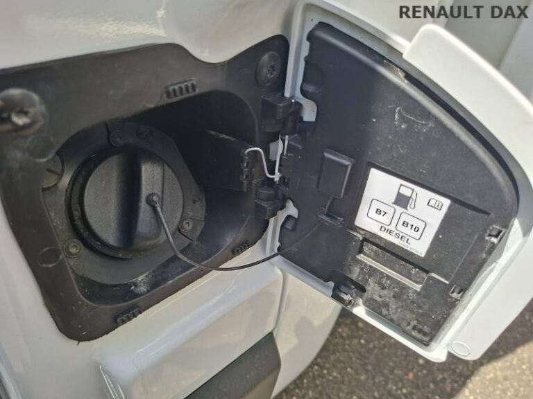 Renault Master FOURGON CC PROP RJ3500 L2 PAFC BLUE DCI 130 EURO VI CONFORT - Image 13 (July 7, 2026)