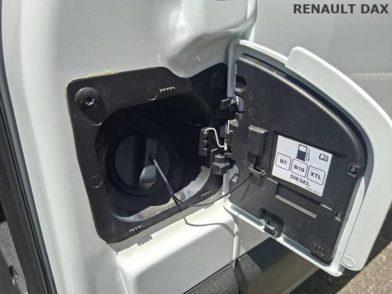 Renault Master FOURGON FGN TRAC F3500 BLUE DCI 135 CONFORT - Image 11 (July 7, 2026)