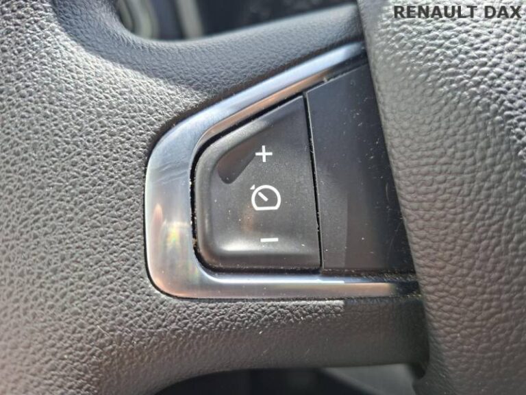 Renault Master FOURGON FGN TRAC F3500 BLUE DCI 135 CONFORT - Image 05 (July 7, 2026)