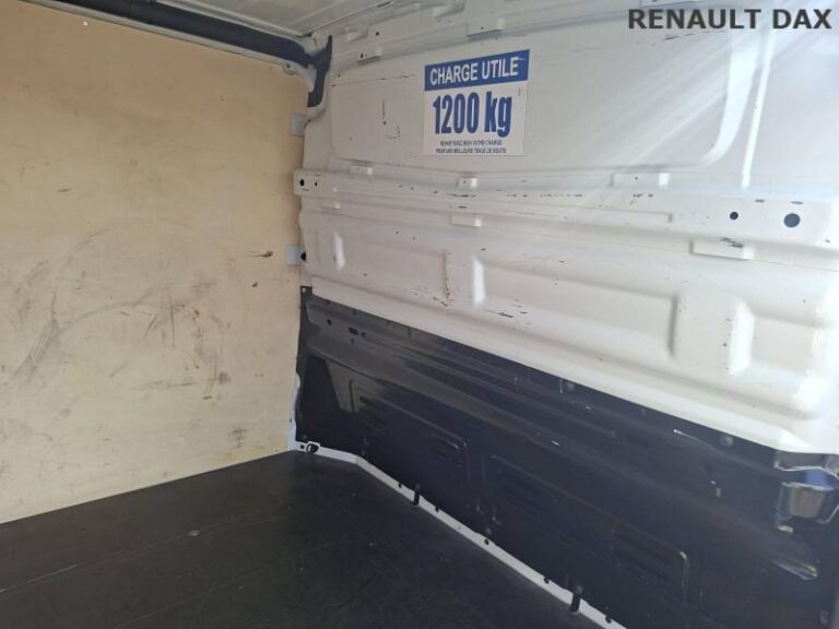 Renault Trafic FG BLUE DCI 130 3T GSR2 ADVANCE - Image 17 (July 7, 2026)