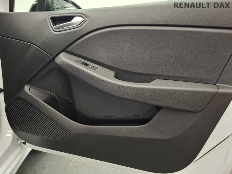 Renault Clio SOCIETE BLUE DCI 100 EVOLUTION REVERSIBLE - Image 20 (July 7, 2026)