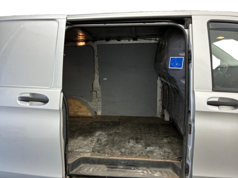 Mercedes Vito FOURGON 116 CDI LONG SELECT A - Image 14 (July 7, 2026)