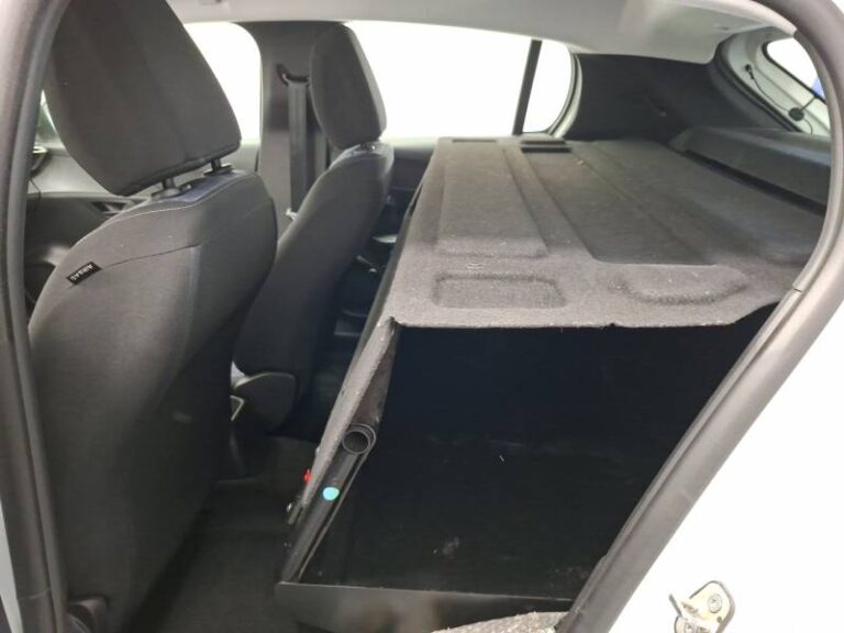 Peugeot 208 affaire BLUEHDI 100 S&S BVM6 PREMIUM - Image 12 (July 7, 2026)