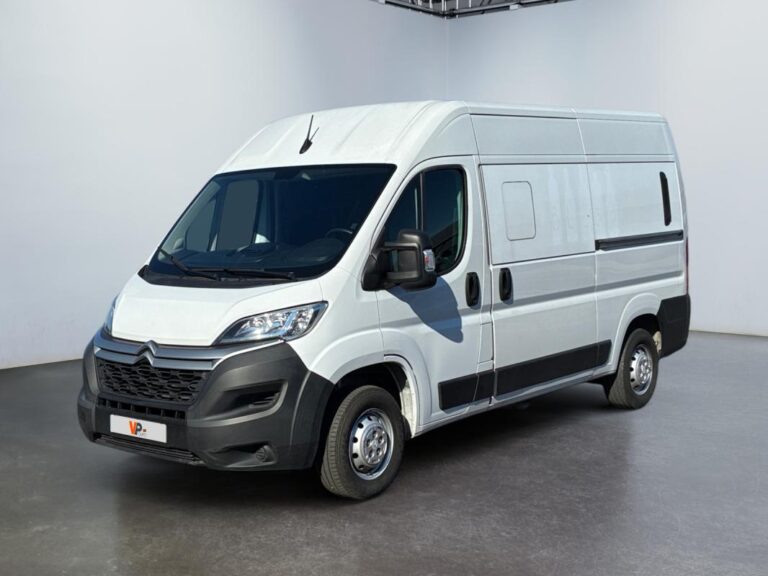 Citroën Jumper FOURGON VITRE 35 BLUEHDi 120 S&S BVM6 CONTROL - Image 01 (July 7, 2026)