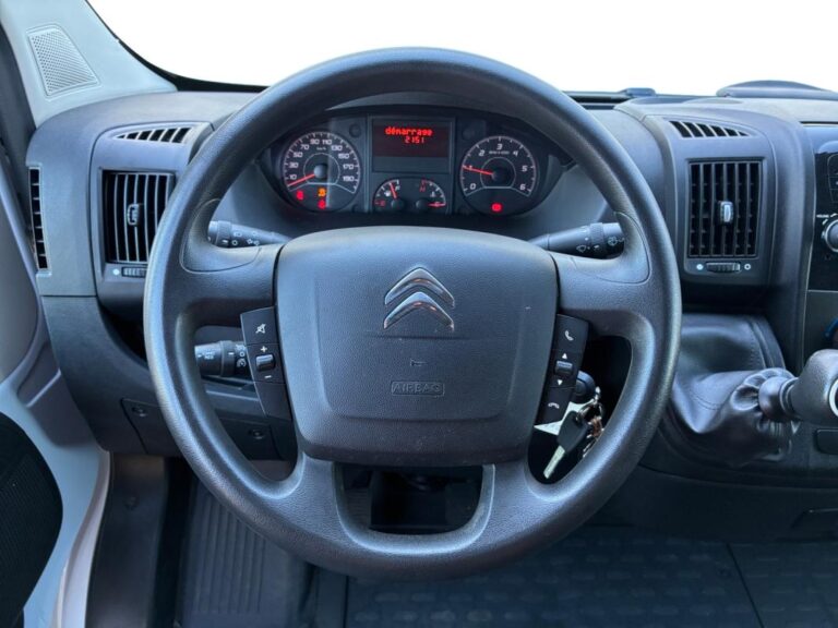 Citroën Jumper FOURGON VITRE 35 BLUEHDi 120 S&S BVM6 CONTROL - Image 11 (July 7, 2026)