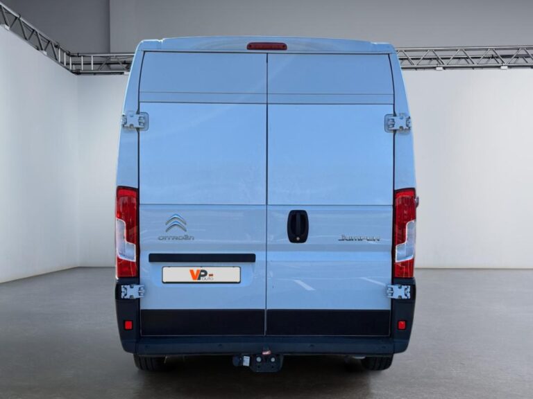 Citroën Jumper FOURGON VITRE 35 BLUEHDi 120 S&S BVM6 CONTROL - Image 04 (July 7, 2026)
