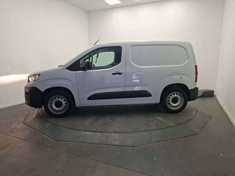 Peugeot Partner FGN FOURGON M 650 KG BLUEHDI 130 S&S EAT8 - Image 02 (July 7, 2026)