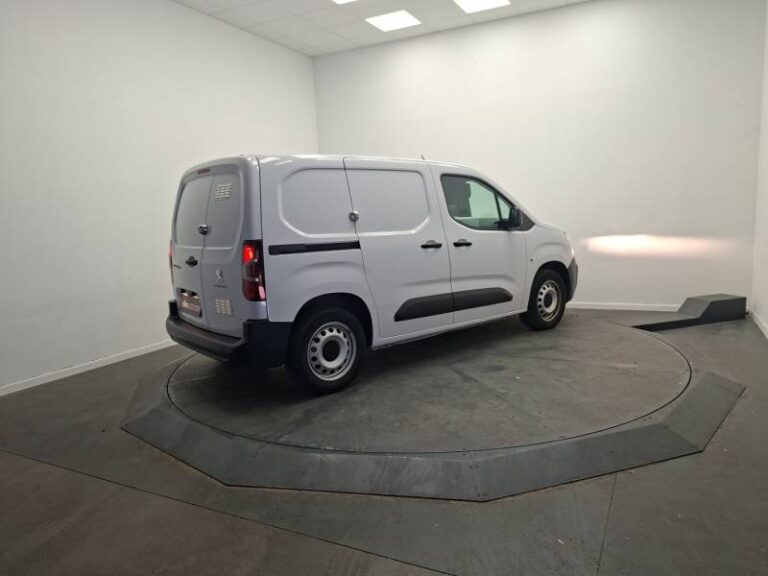 Peugeot Partner FGN FOURGON M 650 KG BLUEHDI 130 S&S EAT8 - Image 05 (July 7, 2026)