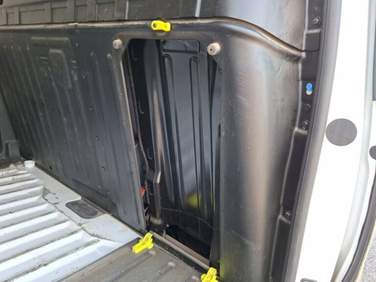Peugeot Partner FGN FOURGON STANDARD 650 KG BLUEHDI 100 S&S BVM5 ASPHALT - Image 16 (July 7, 2026)