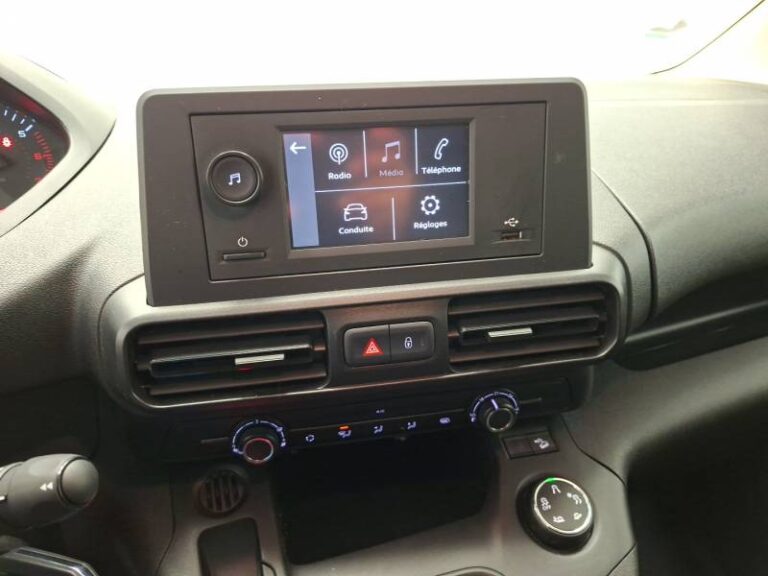 Peugeot Partner FGN FOURGON STANDARD 1000 KG BLUEHDI 100 S&S BVM5 GRIP - Image 14 (July 7, 2026)