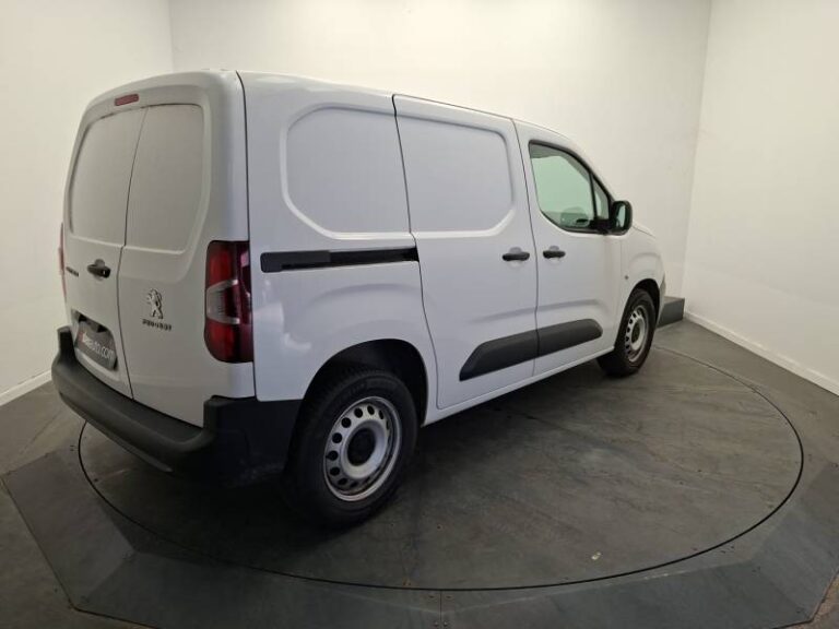 Peugeot Partner FGN FOURGON STANDARD 1000 KG BLUEHDI 100 S&S BVM5 GRIP - Image 05 (July 7, 2026)