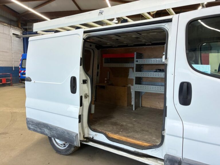 Opel Vivaro FOURGON FGN F2700 C1 1.9 DI - Image 13 (July 7, 2026)