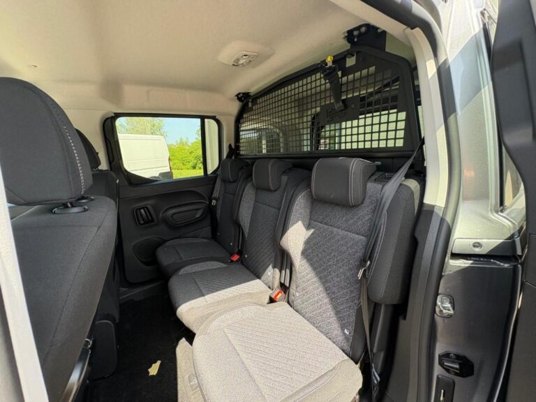 Peugeot Rifter III Ph.2 (N1) M 1.5 BlueHDi 130 EAT8 ALLURE - Image 12 (July 7, 2026)