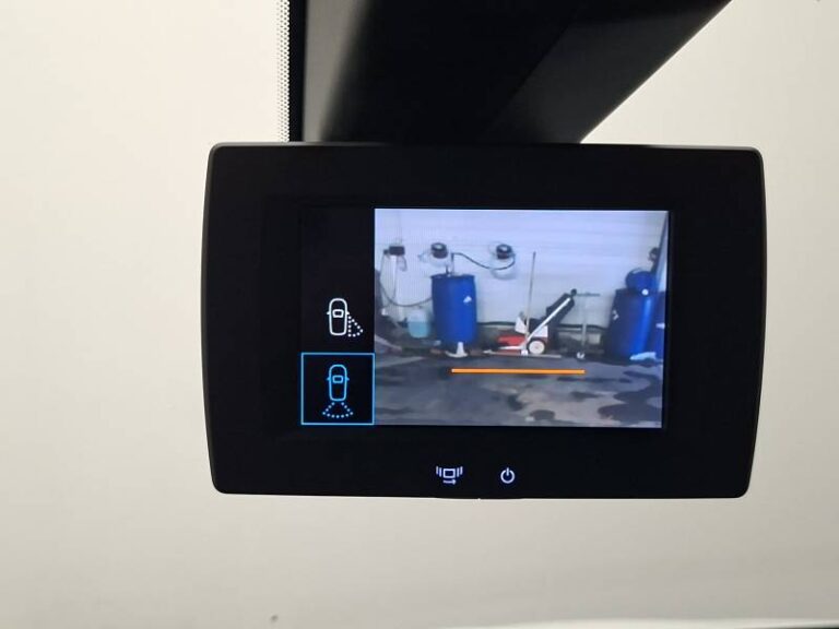Peugeot Partner FGN FOURGON LONG 950 KG BLUEHDI 100 S&S BVM5 ASPHALT - Image 17 (July 7, 2026)