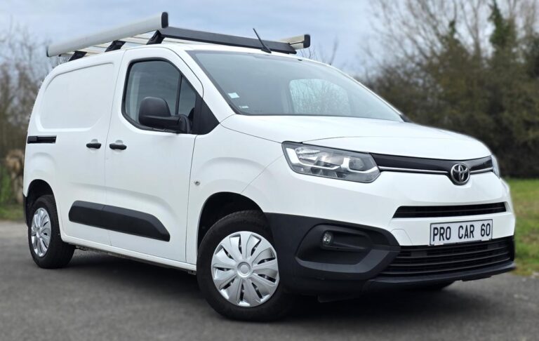 Toyota Proace City 1° Main 1.5L D4D 100cv 3 places Business Entretien Constructeur Radar / Clim Tél - Image 04 (July 7, 2026)