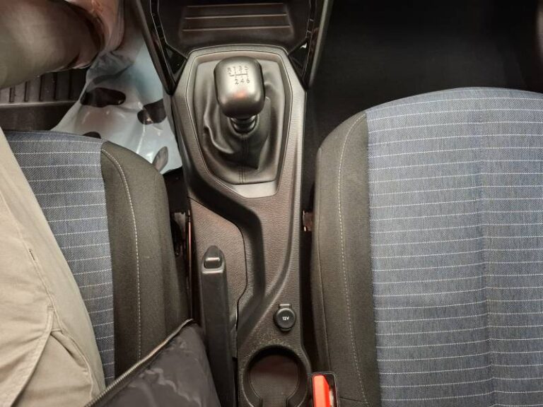 Peugeot 208 affaire BLUEHDI 100 S&S BVM6 PREMIUM PACK - Image 19 (July 7, 2026)