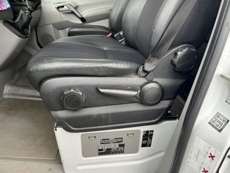 Mercedes Sprinter 316 CDI 4×4 Plateau baché / 6 places BVM - Image 17 (July 7, 2026)