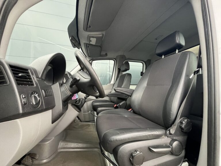 Mercedes Sprinter 316 CDI 4×4 Plateau baché / 6 places BVM - Image 18 (July 7, 2026)
