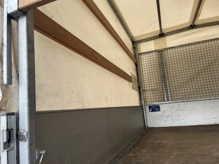 Mercedes Sprinter 316 CDI 4×4 Plateau baché / 6 places BVM - Image 08 (July 7, 2026)