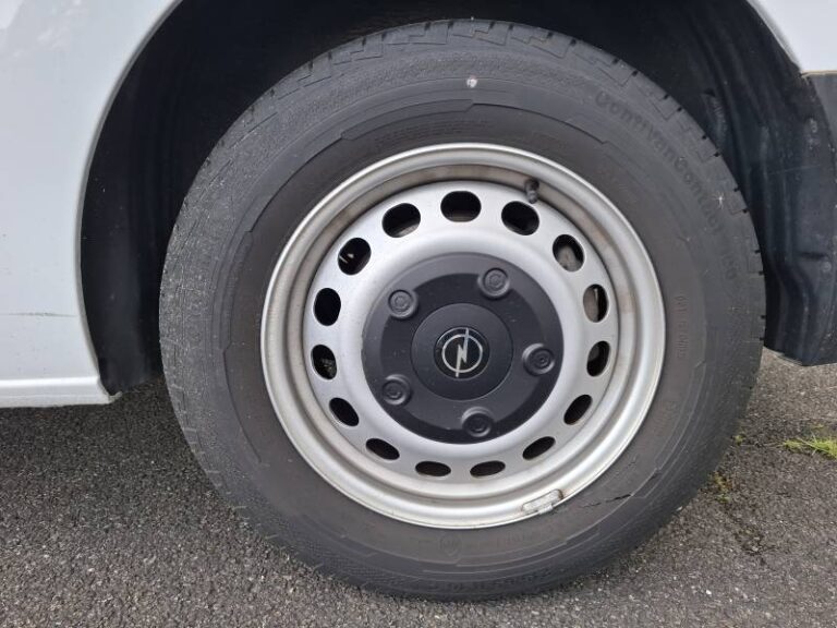 Opel Vivaro FOURGON FGN TAILLE M BLUEHDI 120 S&S BVM6 - Image 14 (July 7, 2026)