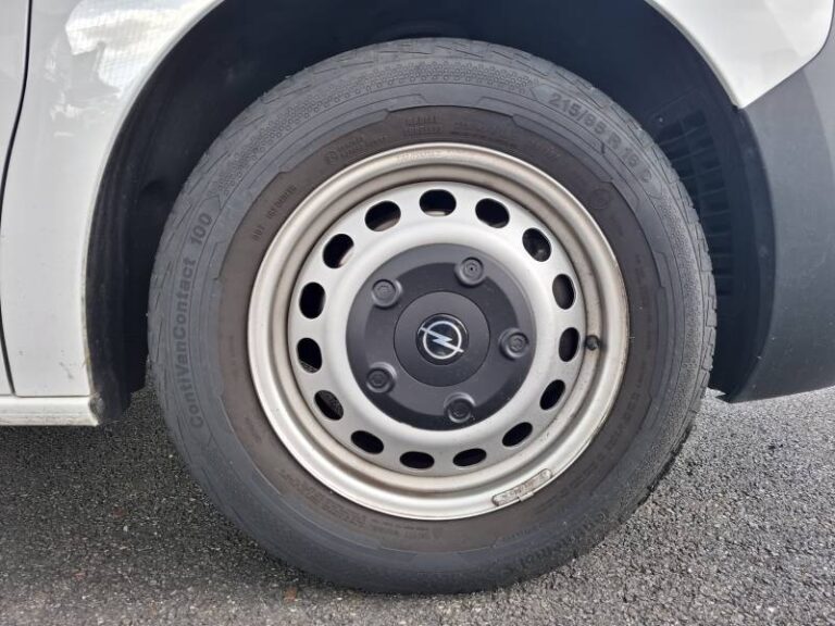 Opel Vivaro FOURGON FGN TAILLE M BLUEHDI 120 S&S BVM6 - Image 09 (July 7, 2026)
