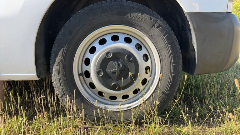 Peugeot Expert 136 50kWh Asphalt - Image 19 (July 7, 2026)