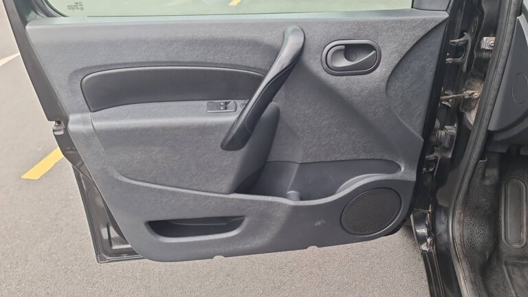 Renault Kangoo II 1.5 dCi 75 Zen - Image 07 (July 7, 2026)