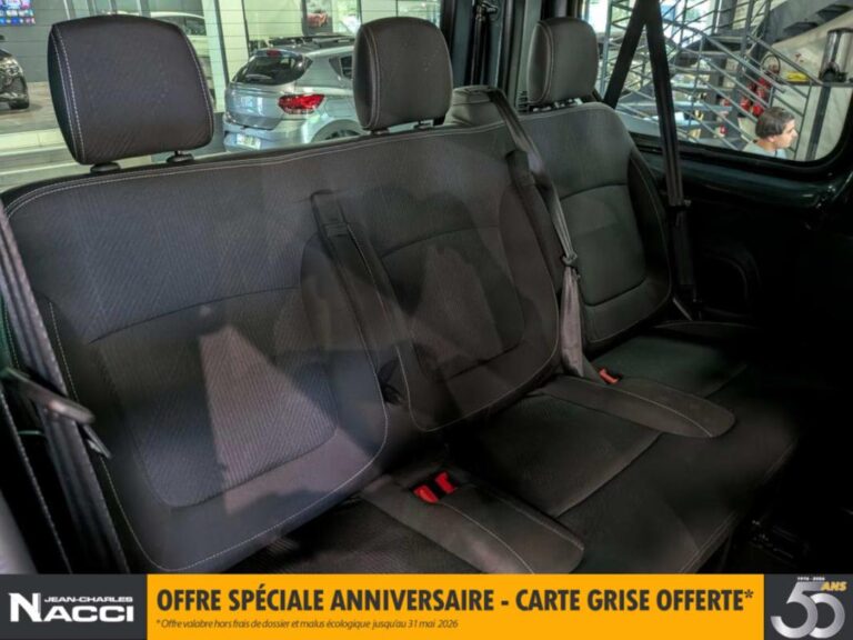 Nissan Primastar COMBI 2.8t 2.0 dCi 150 S/S BVM Tekna - Image 12 (July 7, 2026)