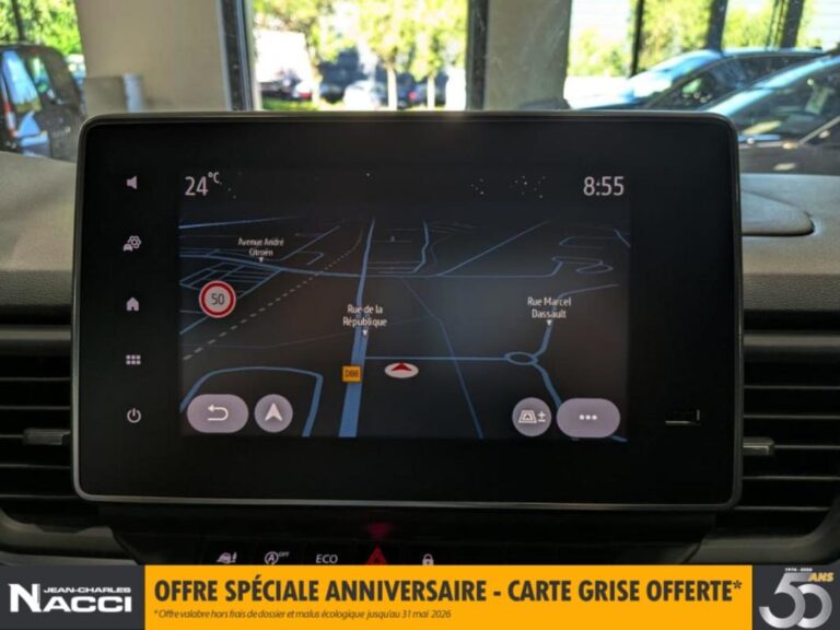 Nissan Primastar COMBI 2.8t 2.0 dCi 150 S/S BVM Tekna - Image 17 (July 7, 2026)