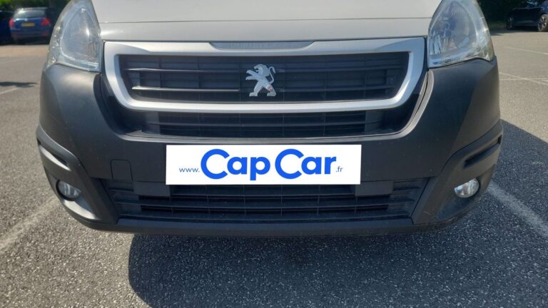 Peugeot Partner VU 2 1.6 BlueHDi 100 ETG6 Premium Pack - Image 20 (July 7, 2026)