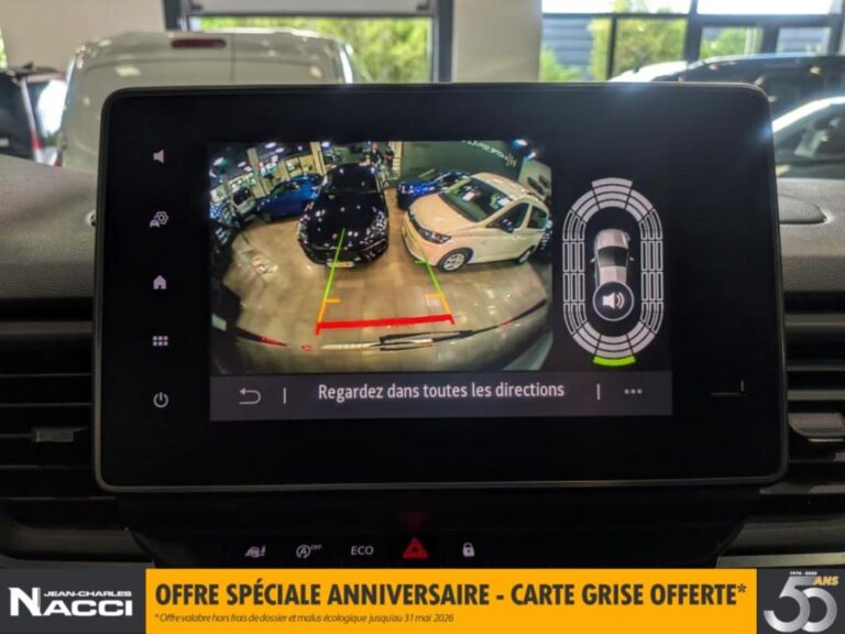 Nissan Primastar COMBI 3.0t 2.0 dCi 150 S/S BVM Tekna - Image 17 (July 7, 2026)