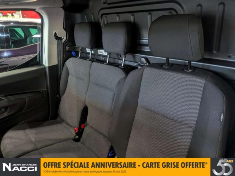 Toyota Proace City FOURGON LONG 1.5L 130 D-4D BVA START - Image 10 (July 7, 2026)