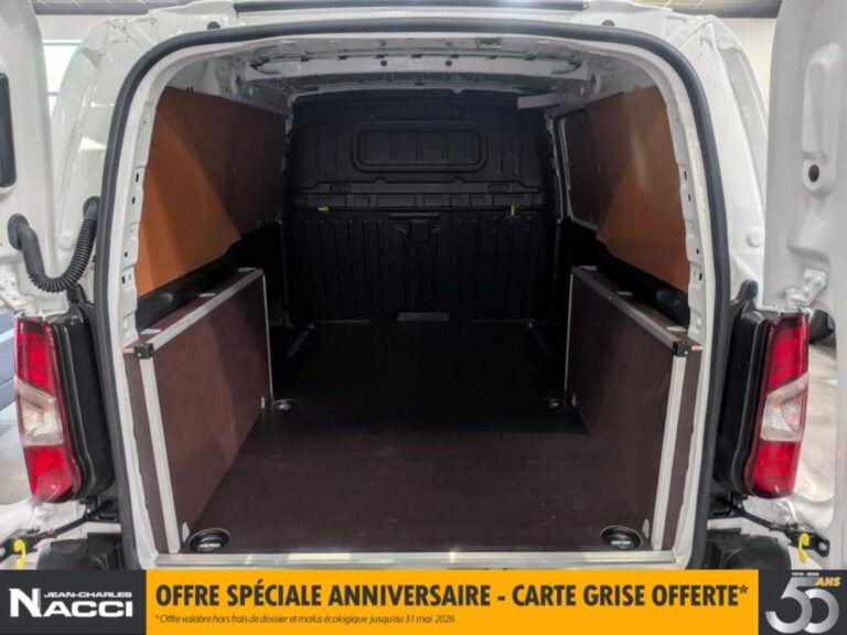 Toyota Proace City FOURGON LONG 1.5L 130 D-4D BVA START - Image 11 (July 7, 2026)